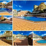 Апартаменти Orlando Pool View And Cozy Terrace